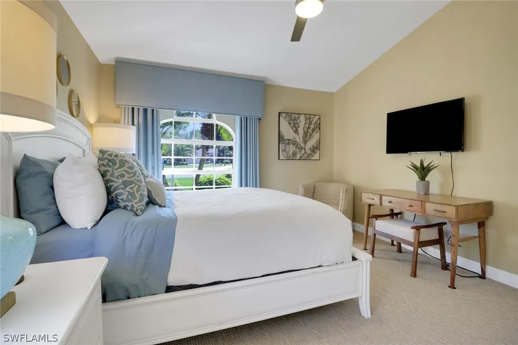 1466 Vintage Lane Naples FL 34104