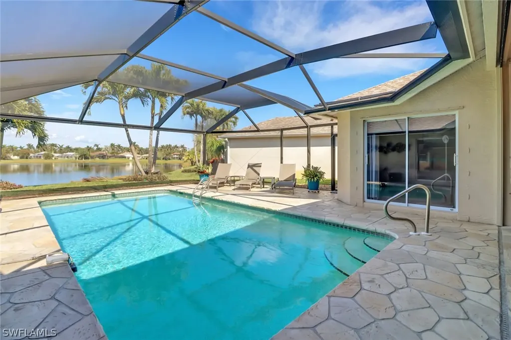 1466 Vintage Lane Naples FL 34104