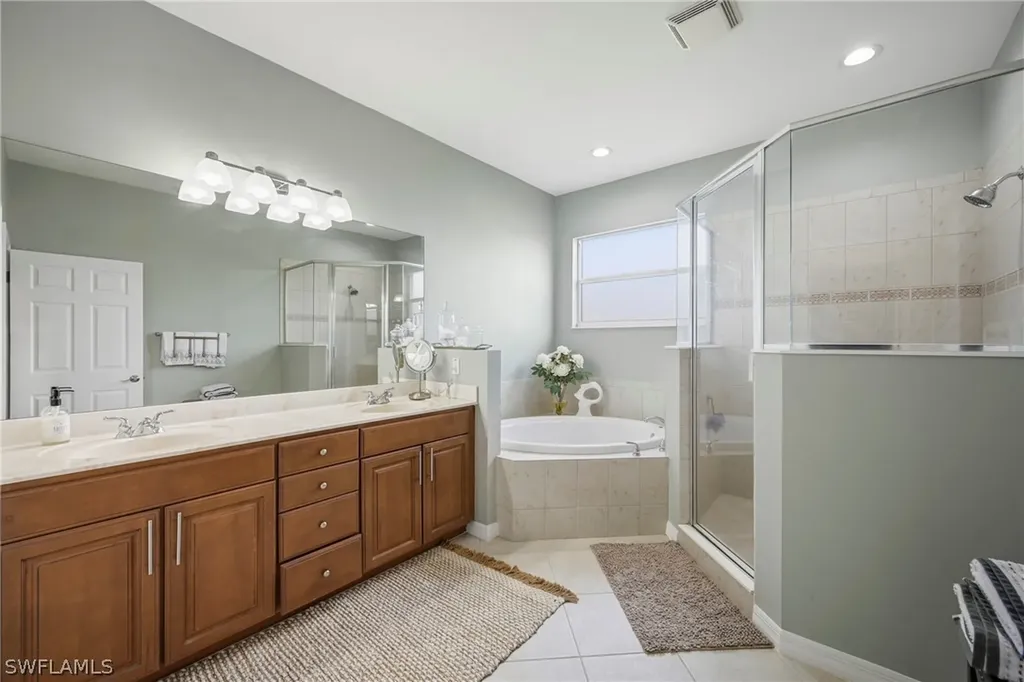 20079 Larino Loop Estero FL 33928