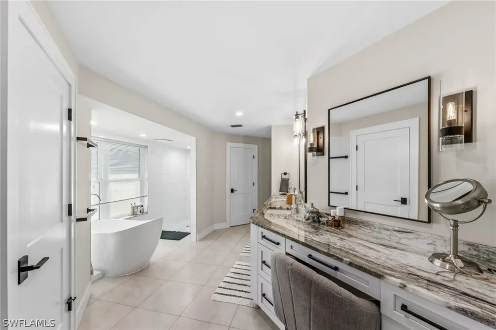 4724 Riverside Drive Estero FL 33928
