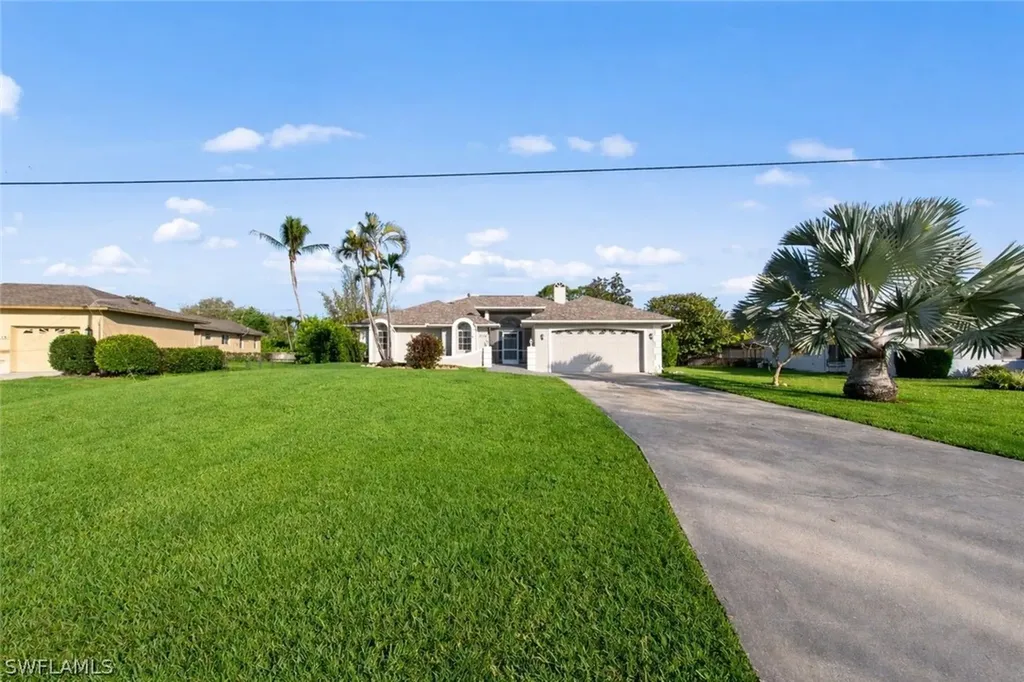 4724 Riverside Drive Estero FL 33928