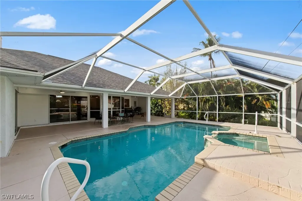 4724 Riverside Drive Estero FL 33928