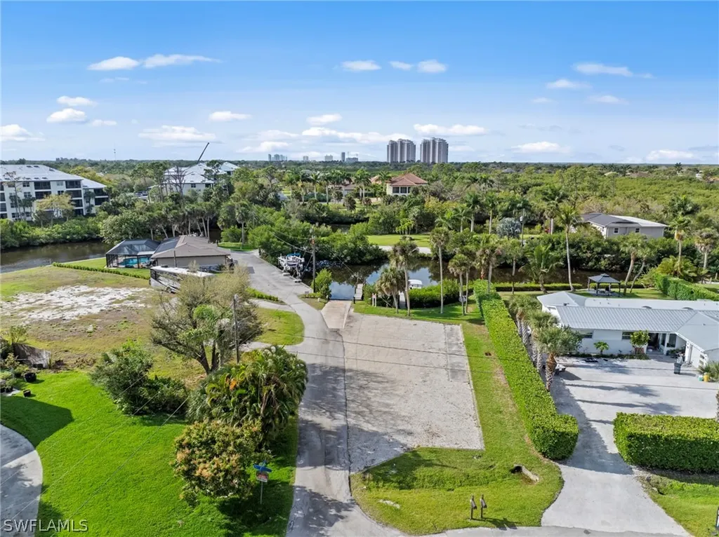4724 Riverside Drive Estero FL 33928
