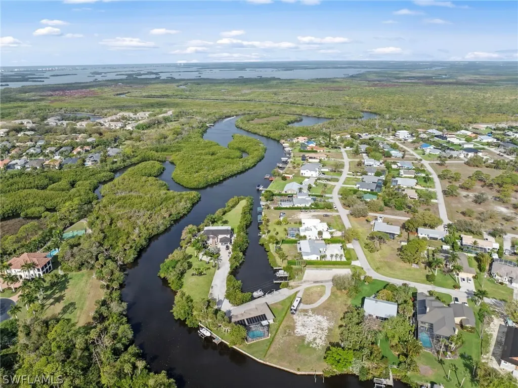 4724 Riverside Drive Estero FL 33928