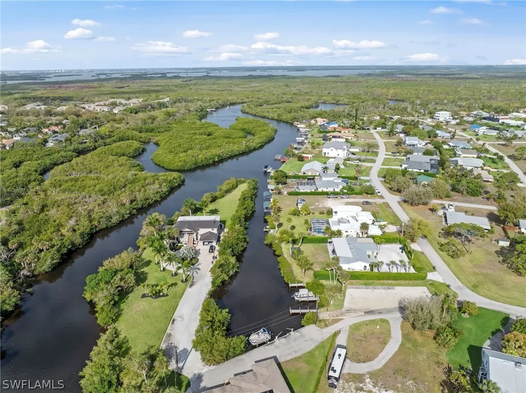 4724 Riverside Drive Estero FL 33928