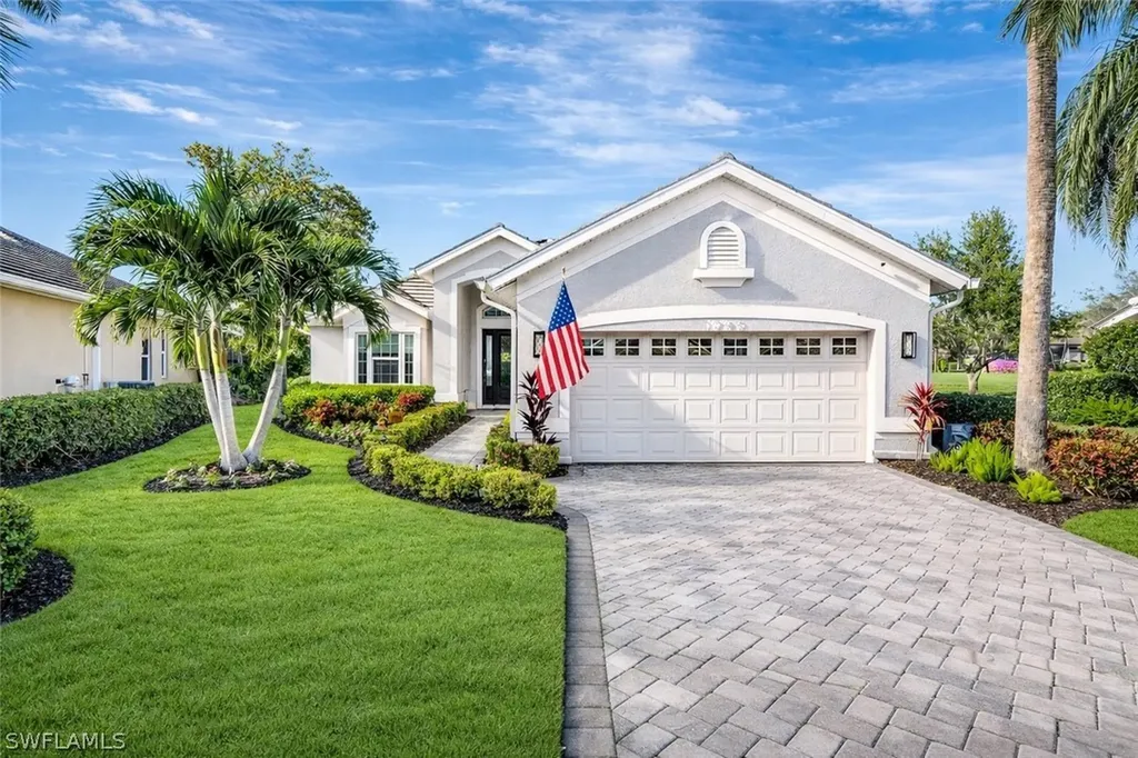 1799 Langford Lane Naples FL 34109