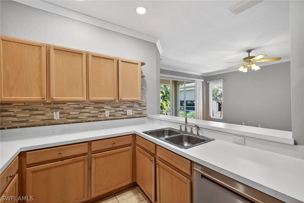 599 Crossfield Circle Naples FL 34104