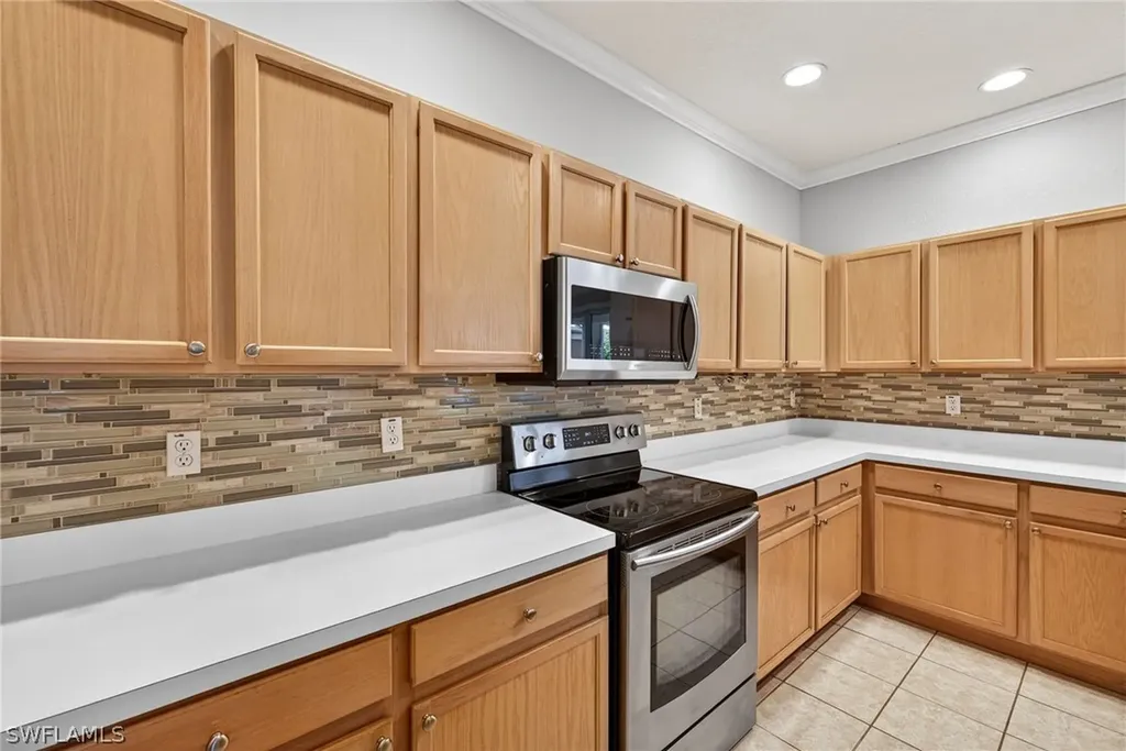599 Crossfield Circle Naples FL 34104