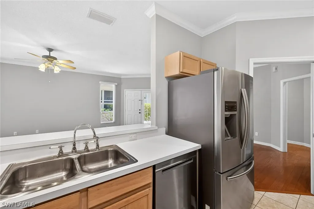 599 Crossfield Circle Naples FL 34104