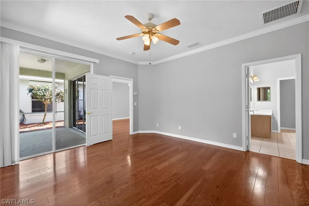 599 Crossfield Circle Naples FL 34104