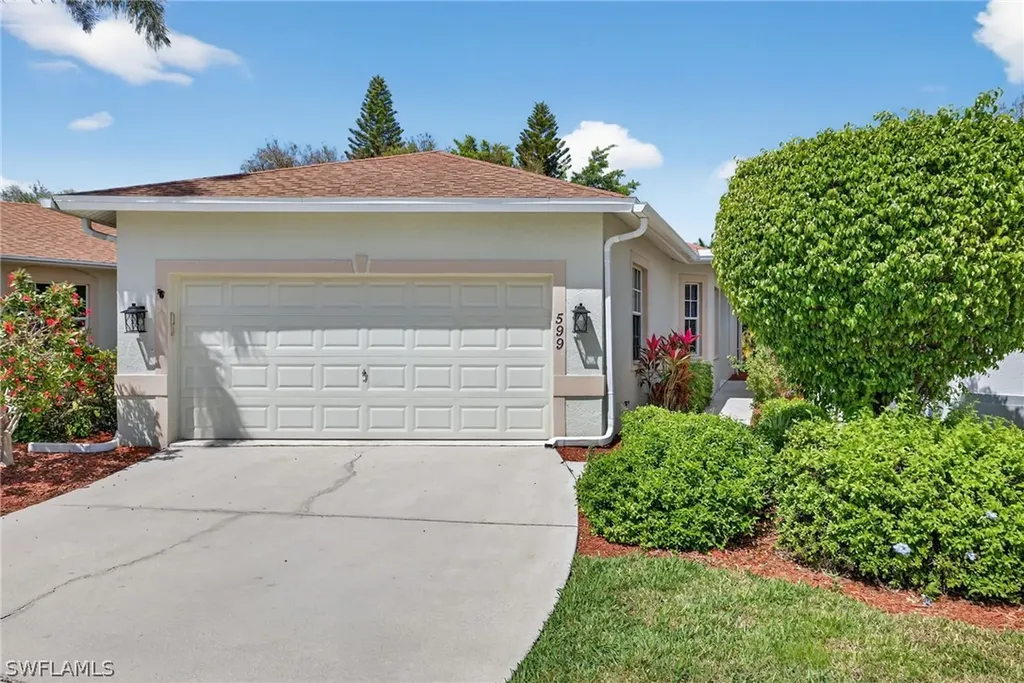 599 Crossfield Circle Naples FL 34104