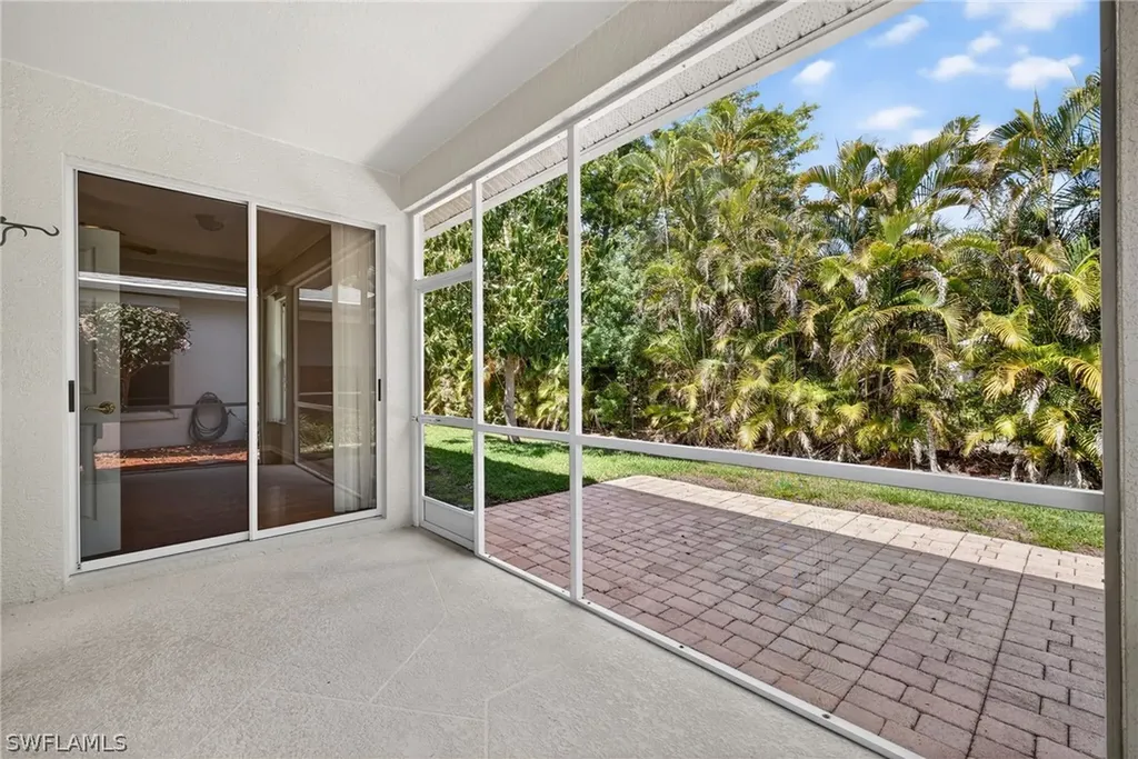 599 Crossfield Circle Naples FL 34104