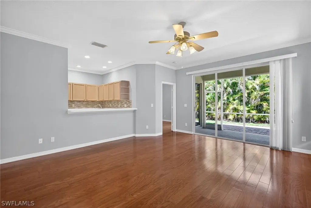 599 Crossfield Circle Naples FL 34104