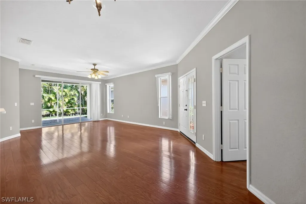 599 Crossfield Circle Naples FL 34104