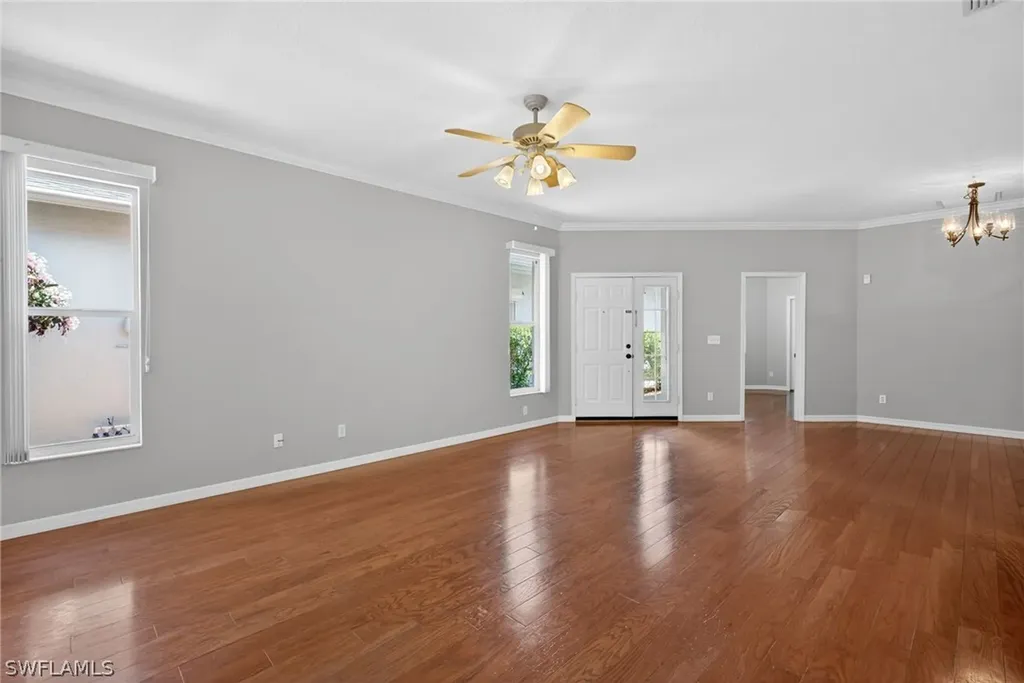 599 Crossfield Circle Naples FL 34104