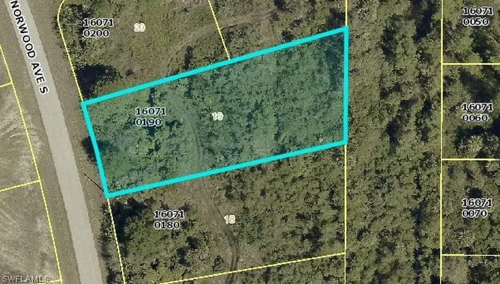 451 Norwood Avenue S Lehigh Acres FL 33974