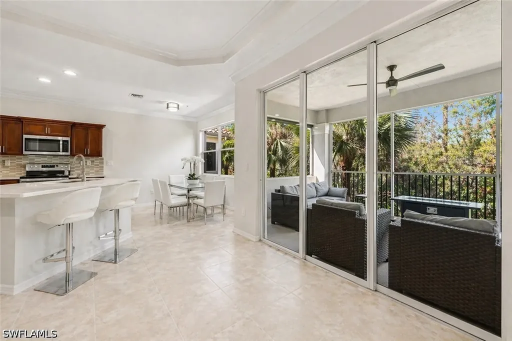 12850 Carrington Circle Naples FL 34105