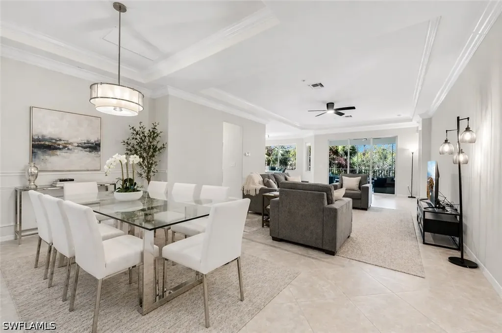 12850 Carrington Circle Naples FL 34105