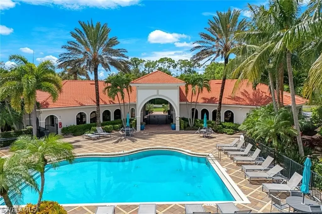 12850 Carrington Circle Naples FL 34105