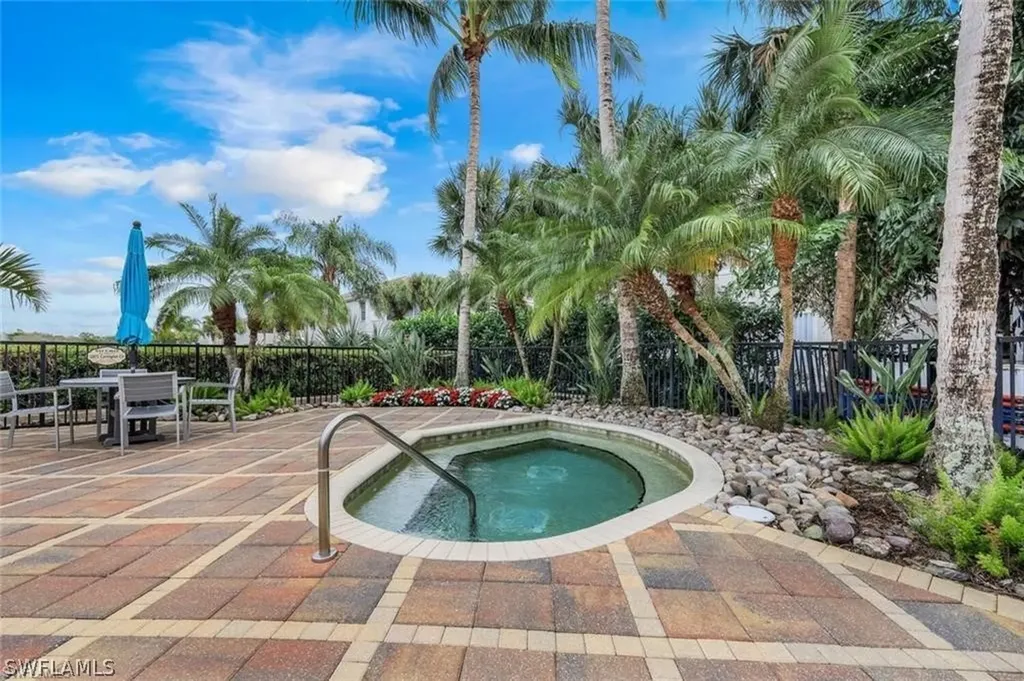 12850 Carrington Circle Naples FL 34105