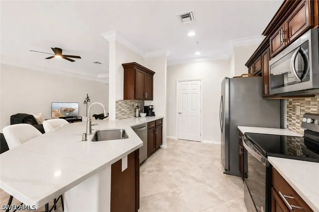 12850 Carrington Circle Naples FL 34105