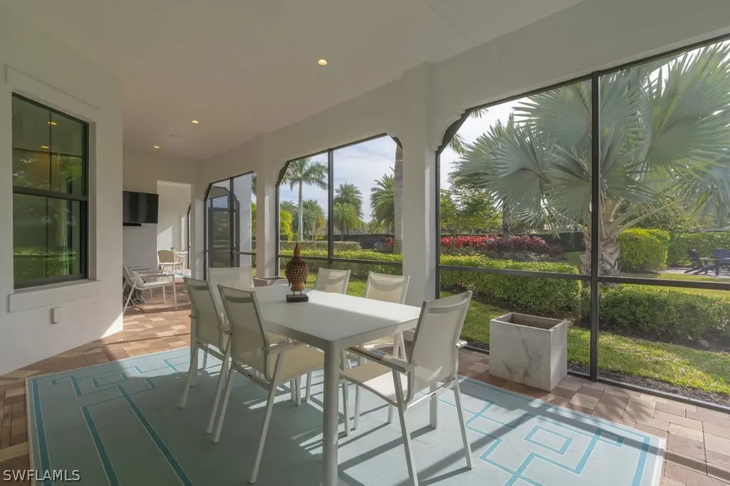 16366 Corsica Way Naples FL 34110