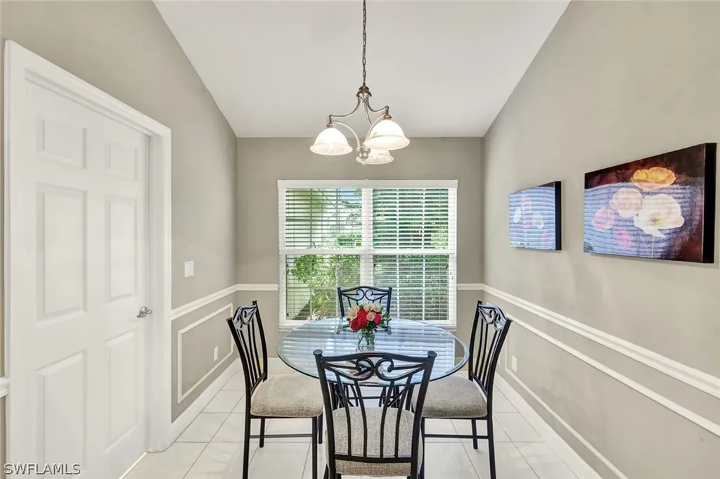 5943 Northridge Drive Naples FL 34110