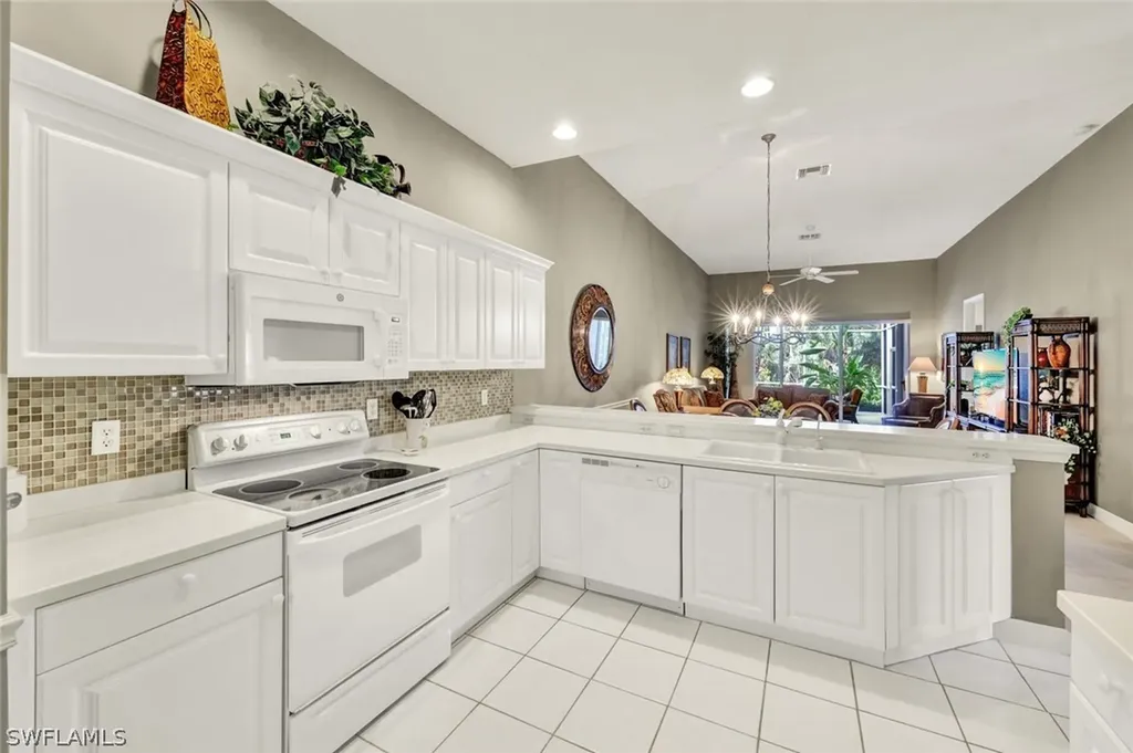 5943 Northridge Drive Naples FL 34110