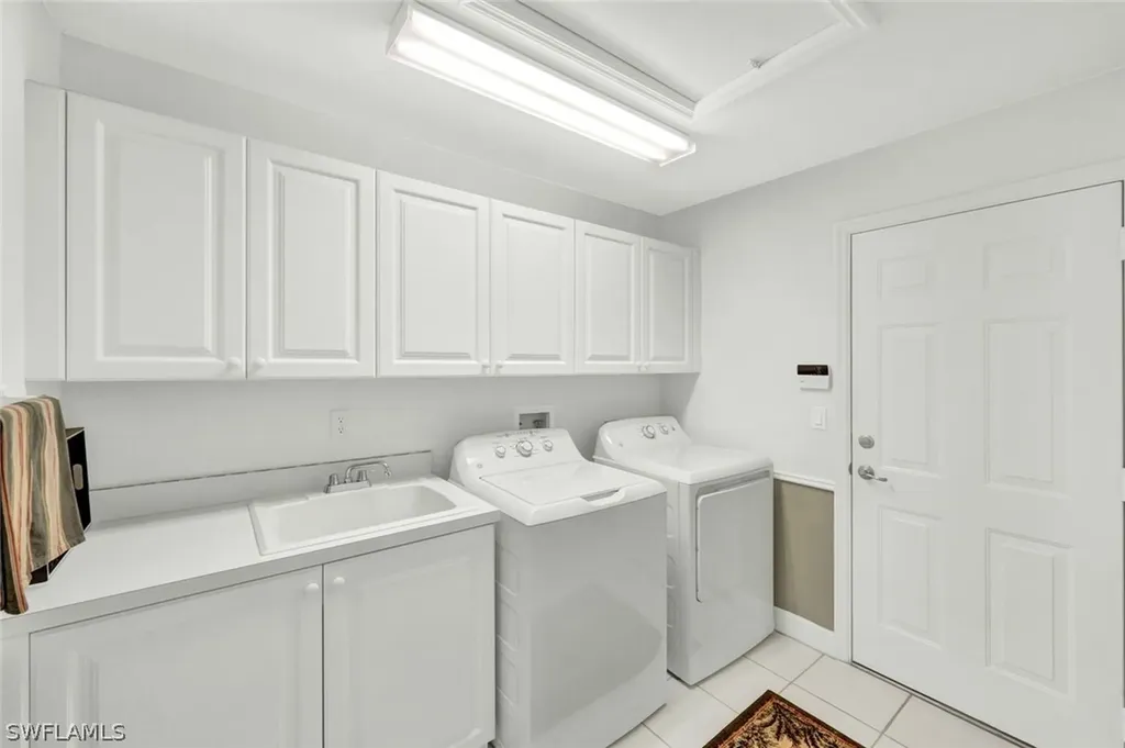 5943 Northridge Drive Naples FL 34110