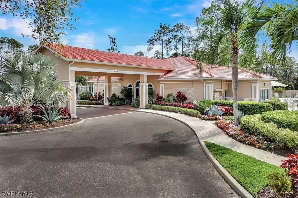5943 Northridge Drive Naples FL 34110