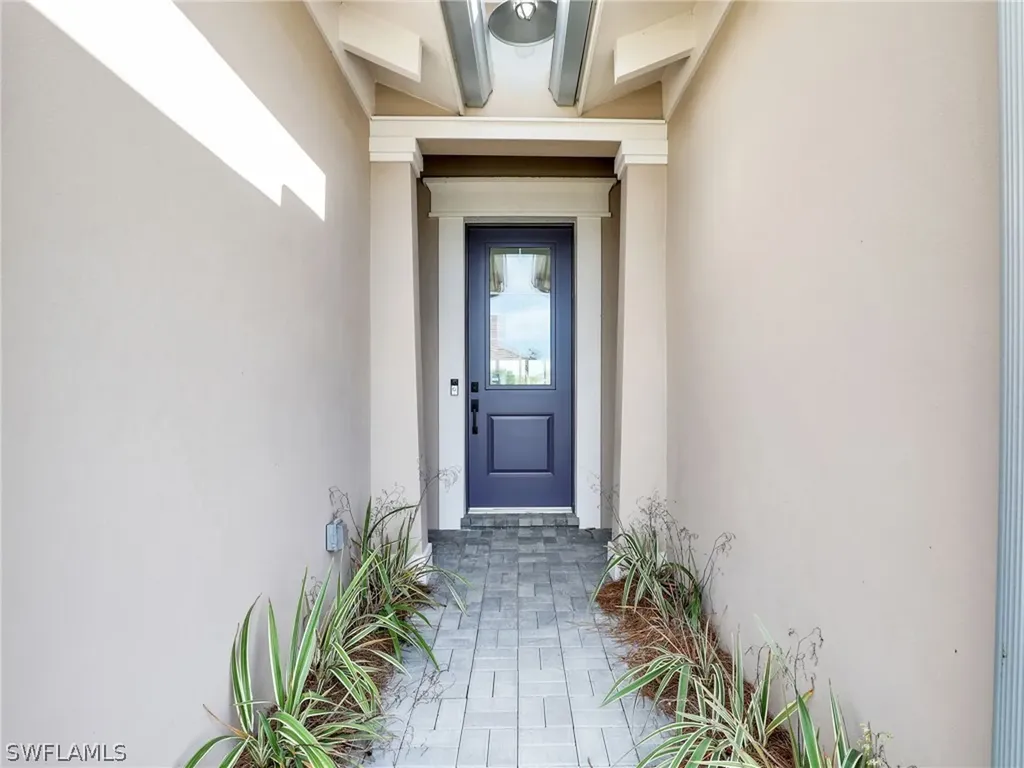 8850 Calypso Court Naples FL 34112