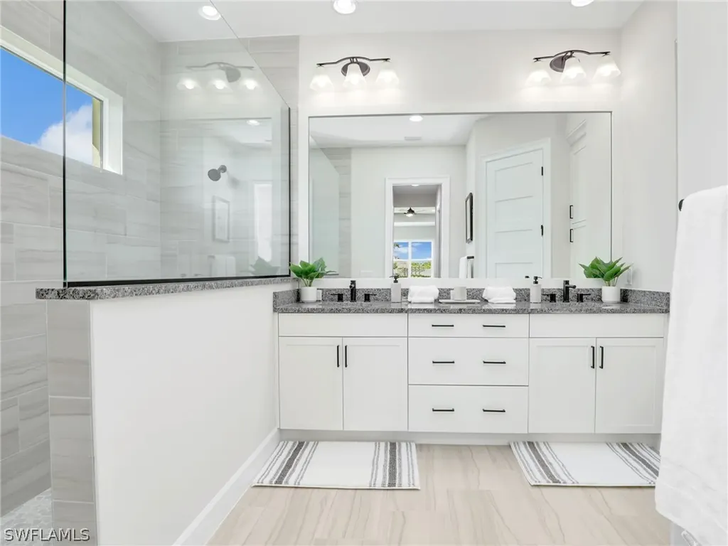 8850 Calypso Court Naples FL 34112