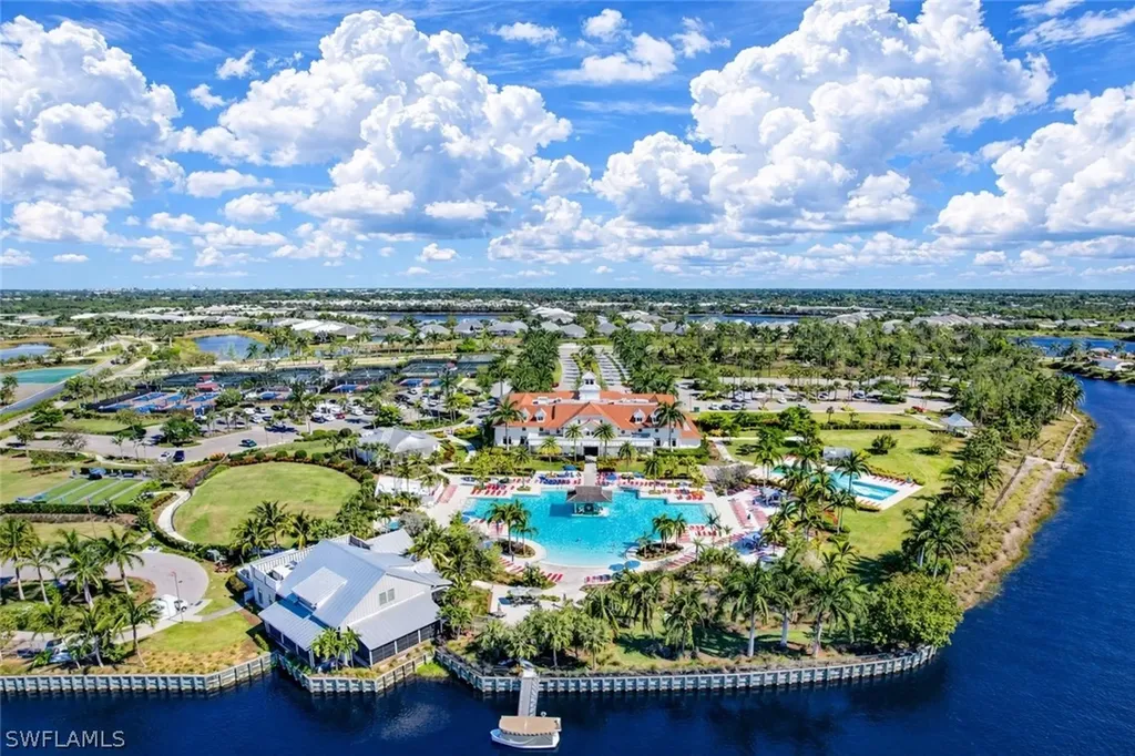 8850 Calypso Court Naples FL 34112