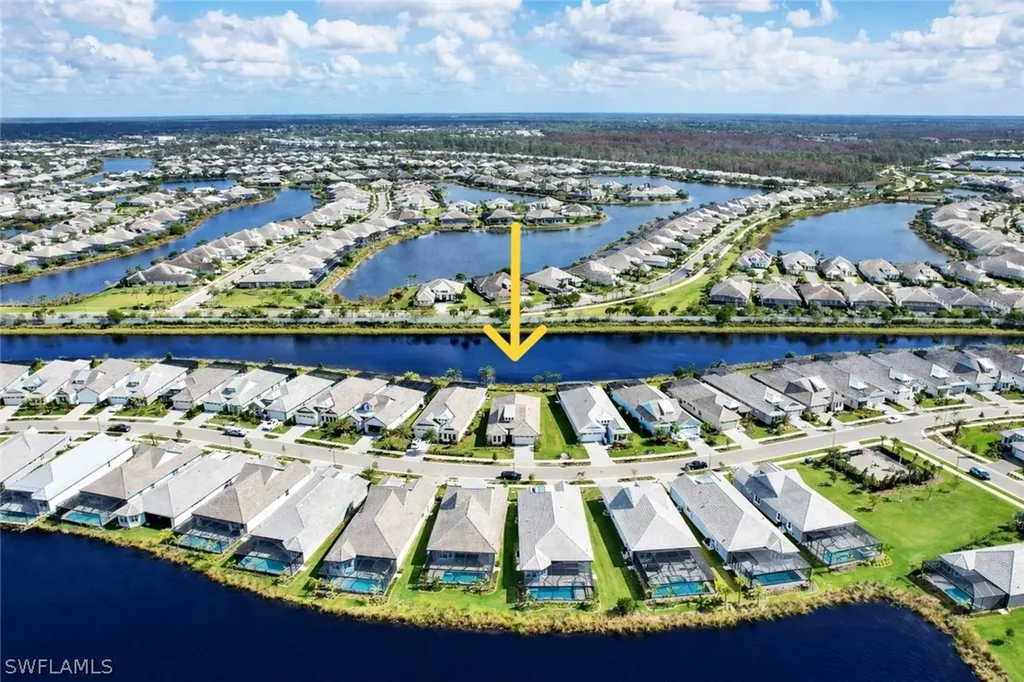 8850 Calypso Court Naples FL 34112