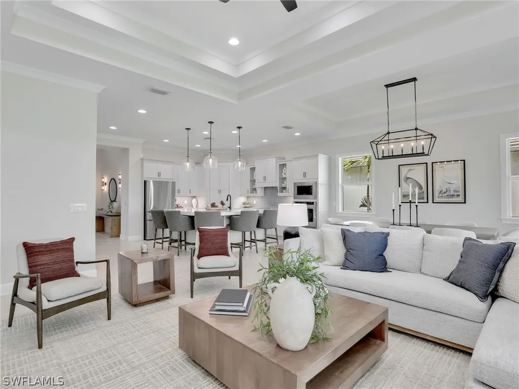 8850 Calypso Court Naples FL 34112