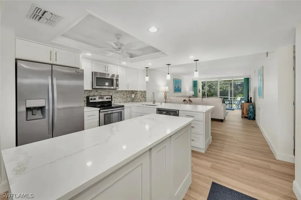15161 Cedarwood Lane Naples FL 34110