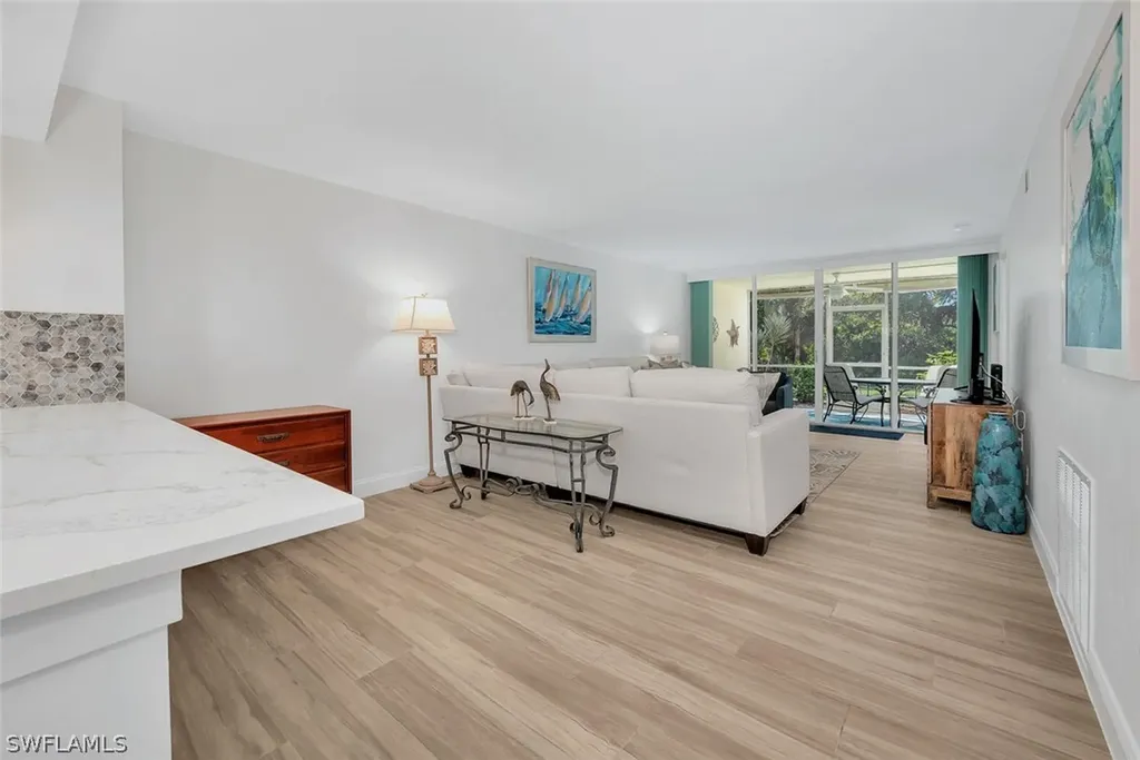 15161 Cedarwood Lane Naples FL 34110