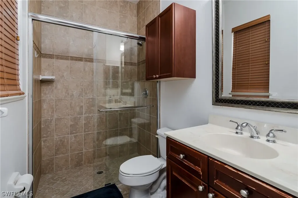 3901 60th Avenue NE Naples FL 34120