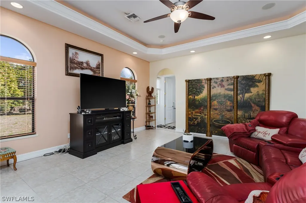 3901 60th Avenue NE Naples FL 34120