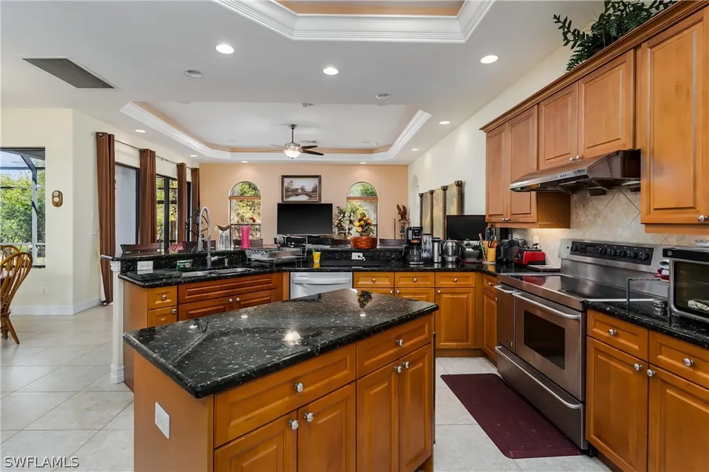 3901 60th Avenue NE Naples FL 34120