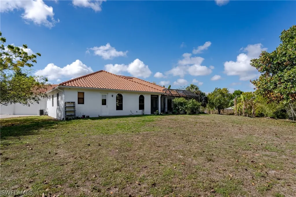 3901 60th Avenue NE Naples FL 34120