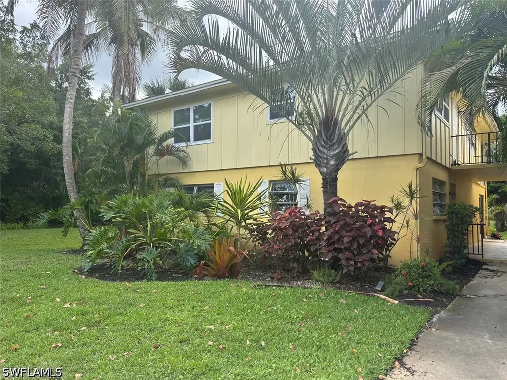 1210 Shady Rest Lane Naples FL 34103
