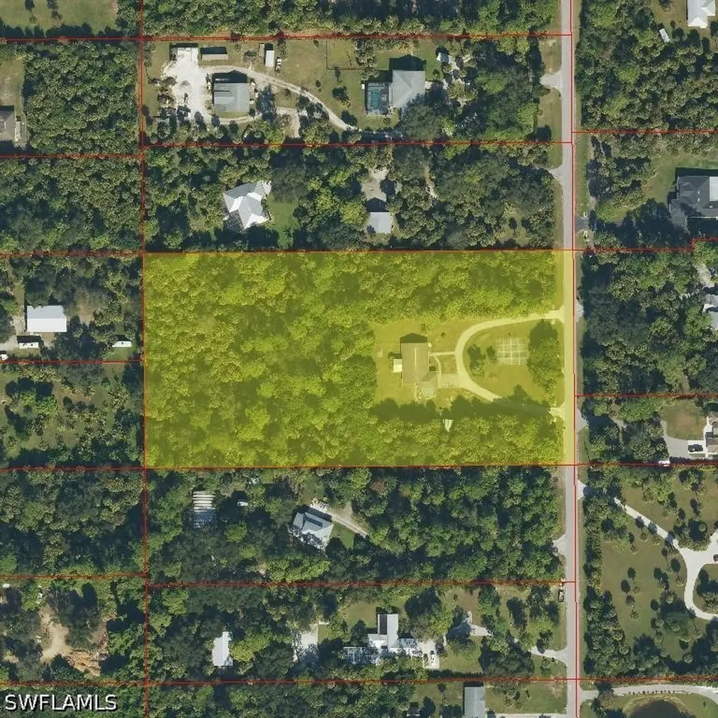 501 11th Street NW Naples FL 34120