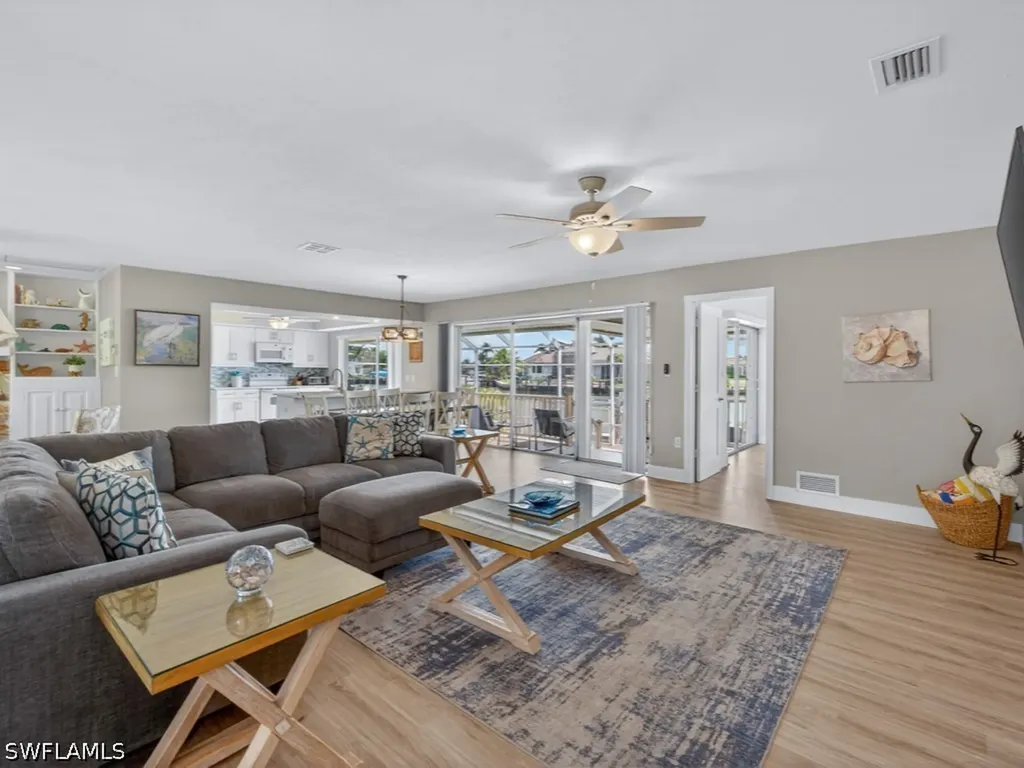 1585 Jamaica Court Marco Island FL 34145