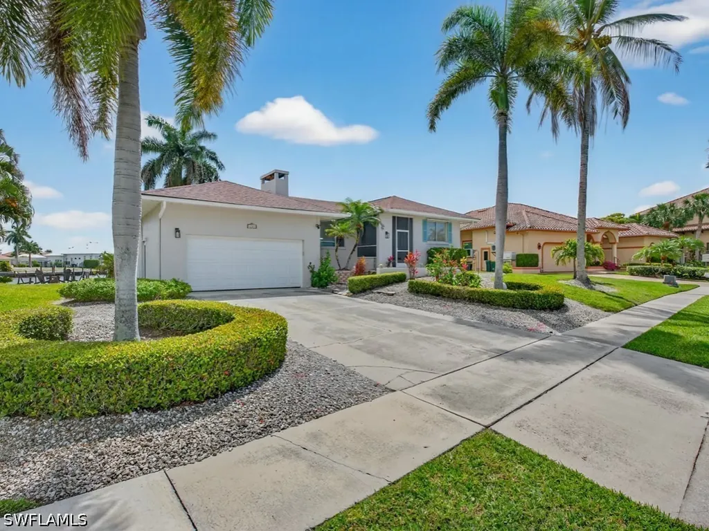 1585 Jamaica Court Marco Island FL 34145