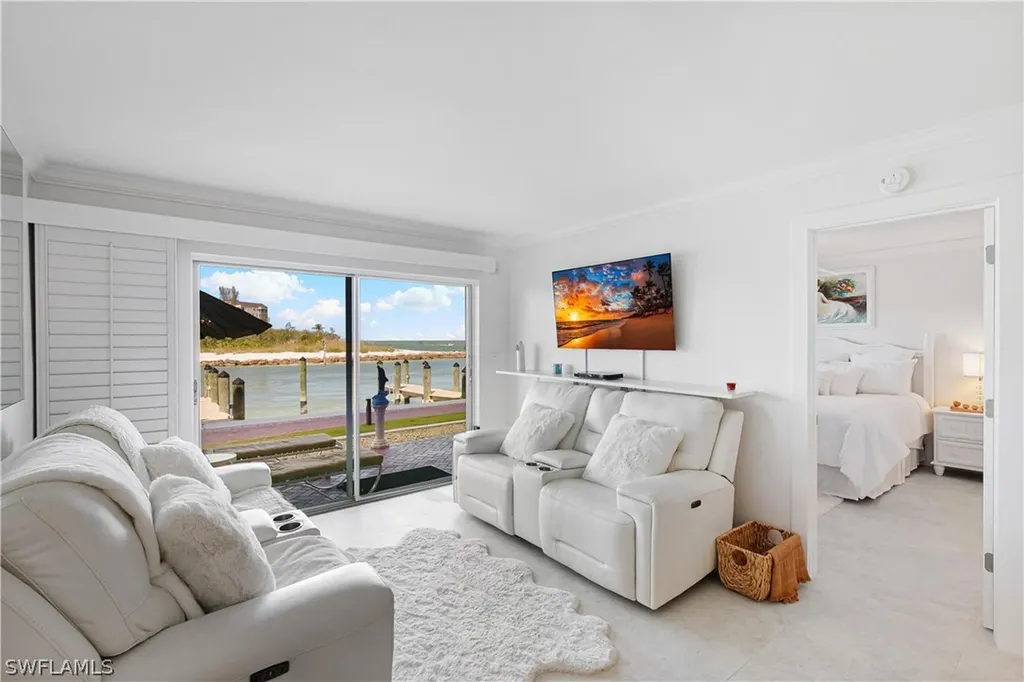 1206 Edington Place Marco Island FL 34145