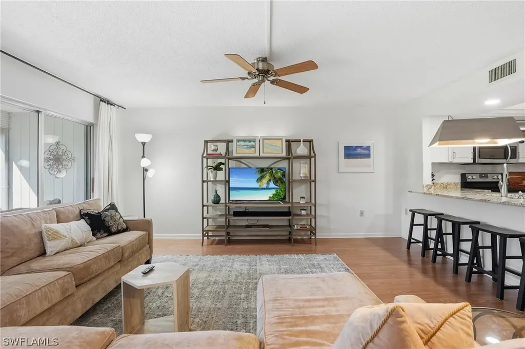 3300 Binnacle Drive Naples FL 34103