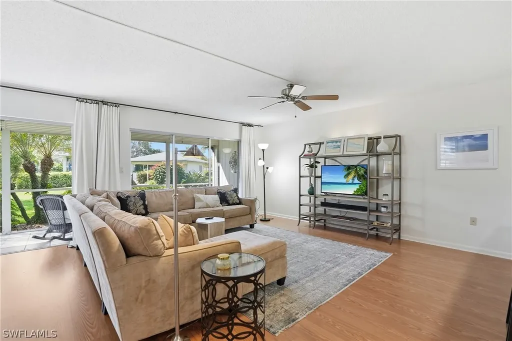 3300 Binnacle Drive Naples FL 34103