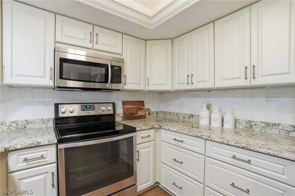 3300 Binnacle Drive Naples FL 34103