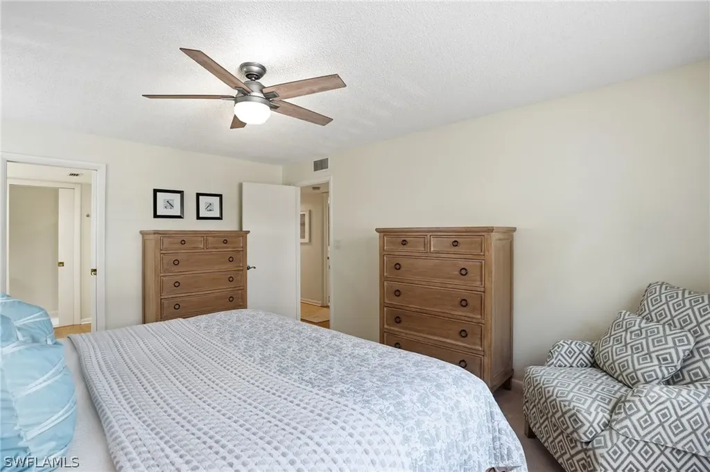 3300 Binnacle Drive Naples FL 34103